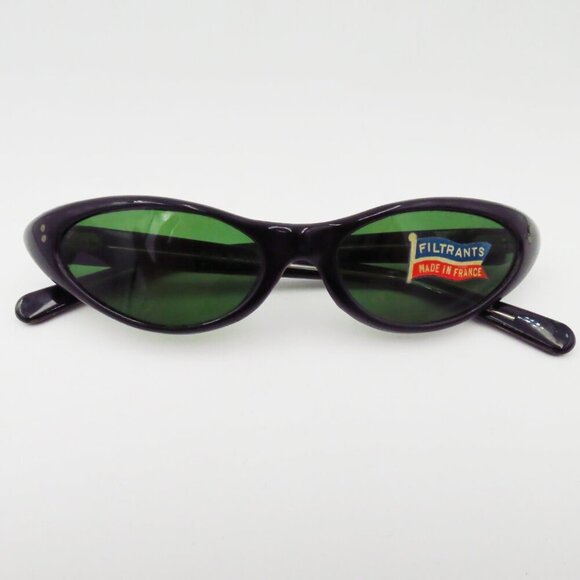 RARE 1950s Vintage Authentic French Sunglasses Winged Cat-Eye Shape Black New